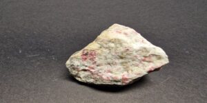 mineral de eudialita